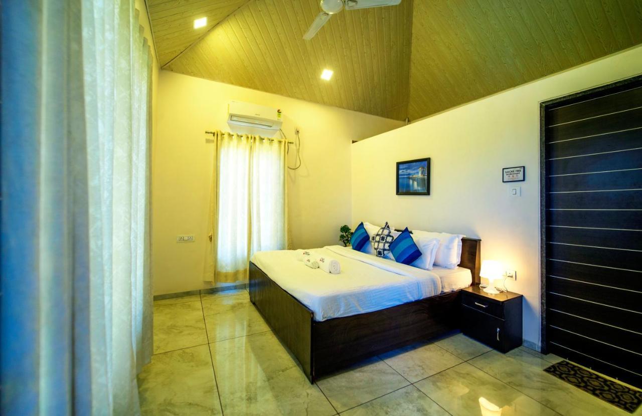 Spicy Mango Villa Insam - Hill View Villa In Karjat Kültér fotó